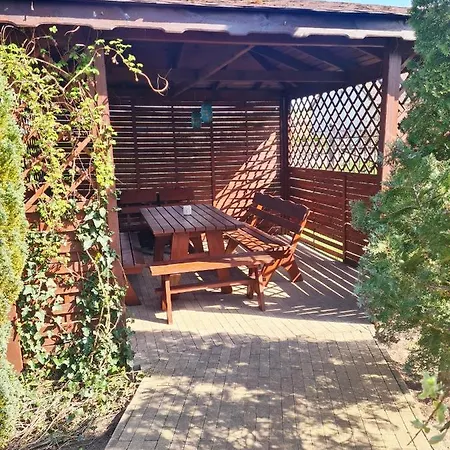 Pod Swierkami Lägenhet Myślibórz