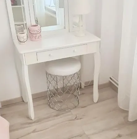 Pod Swierkami شقة